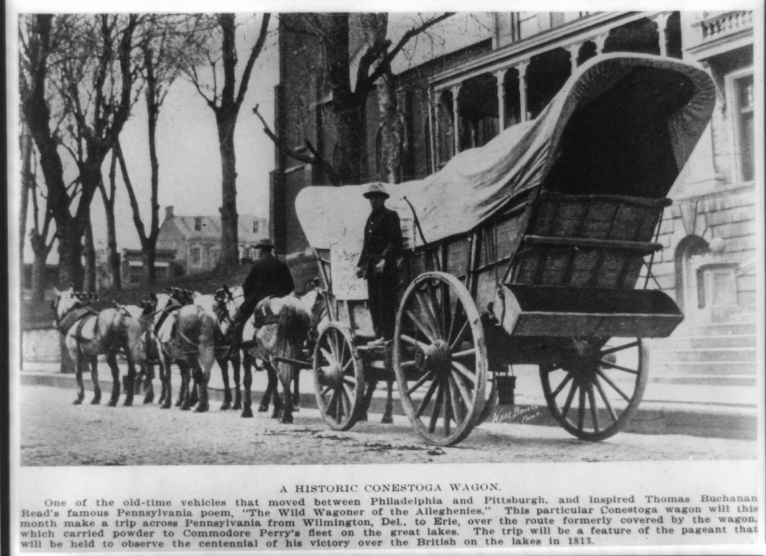 A historic Conestoga wagon — early 20th-century photograph, Library of Congress.